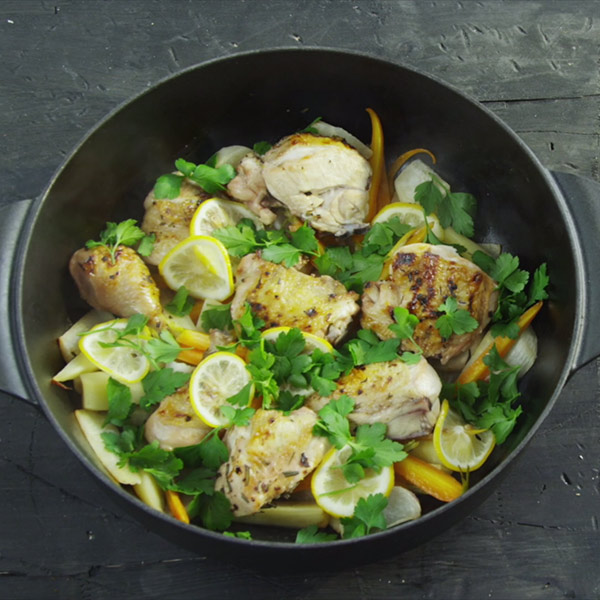 Ragoût de poulet Au citron et aux herbes