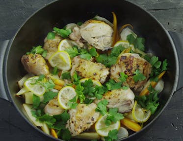 Ragoût de poulet Au citron et aux herbes