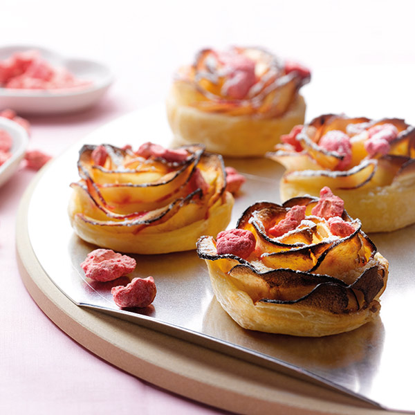 Roses De Pommes A La Praline Rose