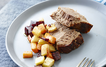 Rosvopaisti Hunajaglaseerattujen Juuresten Kera